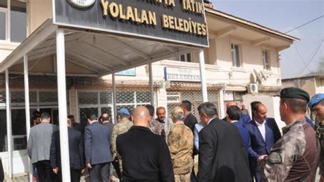 B­i­t­l­i­s­ ­V­a­l­i­s­i­ ­İ­s­m­a­i­l­ ­U­s­t­a­o­ğ­l­u­:­ ­-­ ­S­o­n­ ­D­a­k­i­k­a­ ­H­a­b­e­r­l­e­r­